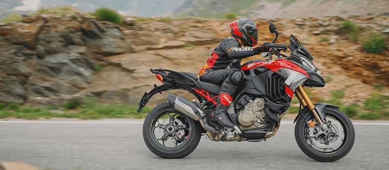 Multistrada V4 Pikes Peak Banner