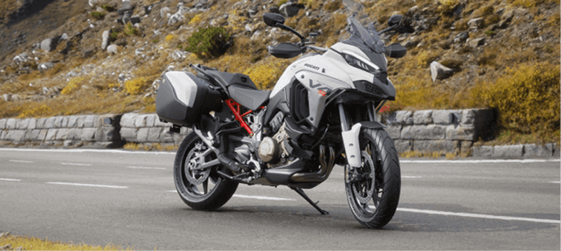 Multistrada V4 S Sport Travel and Radar Banner